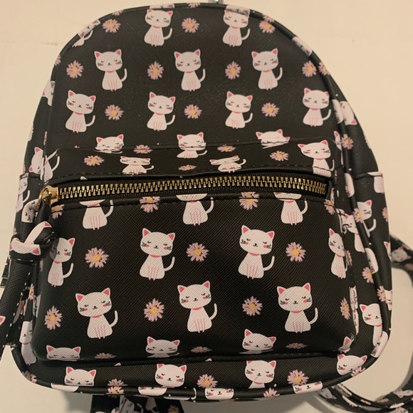 Cute Cat Print Mini Backpack - Picture 2 of 8